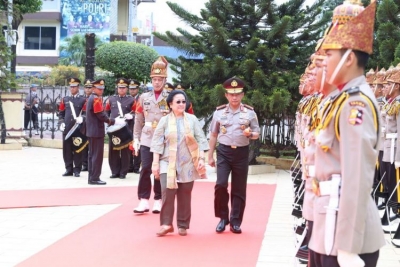 Megawati Datangi Mabes Polri